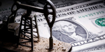 Datos inflacionarios en EE. UU. hacen bajar precio del petróleo