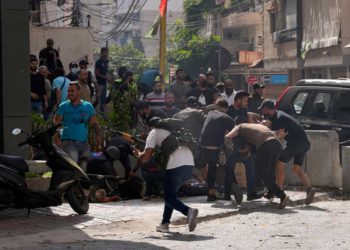 6 muertos y 60 heridos en protesta de Hezbolá por la investigación de la explosión en Beirut
