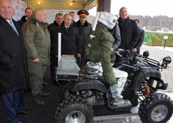 Rusia busca combatir los drones militares con robots