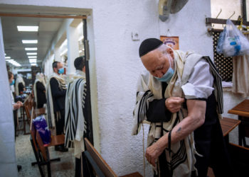 Israel y Alemania acuerdan aumentar estipendios a los sobrevivientes del Holocausto