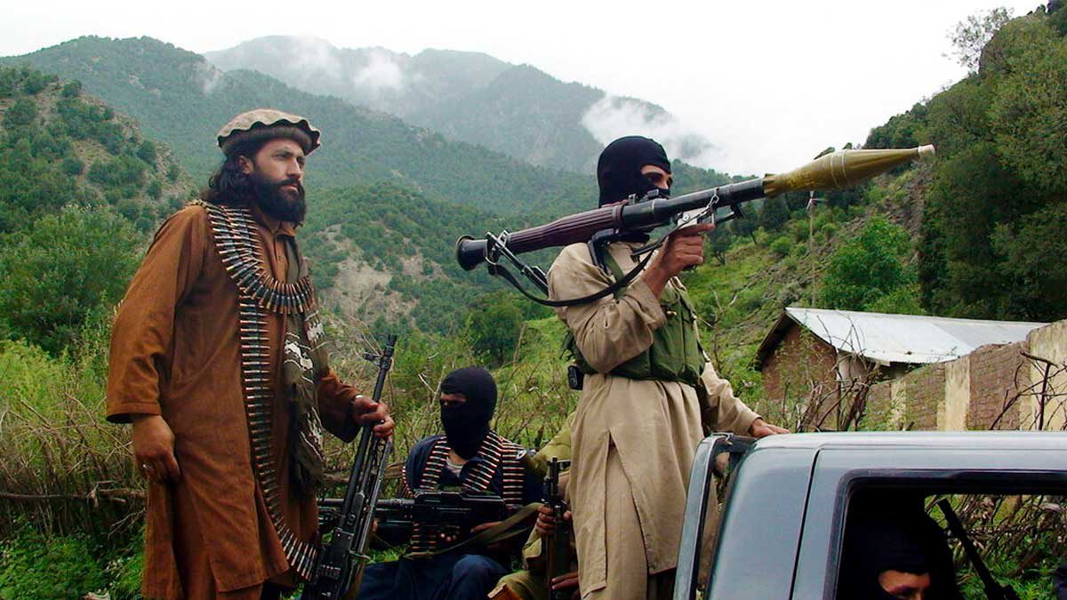 La victoria de los talibanes en Afganistán impulsa a los radicales de Pakistán