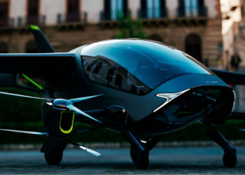 Startup israelí FLY presenta una aeronave que puede utilizarse como auto