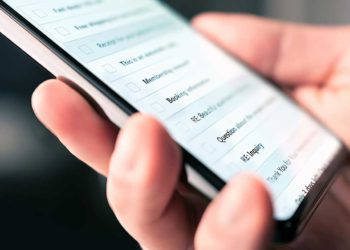 La batalla de los $15.000 millones para llegar a su bandeja de email