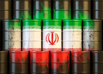 Irán podría producir miles de millones de barriles de 4 yacimientos poco conocidos