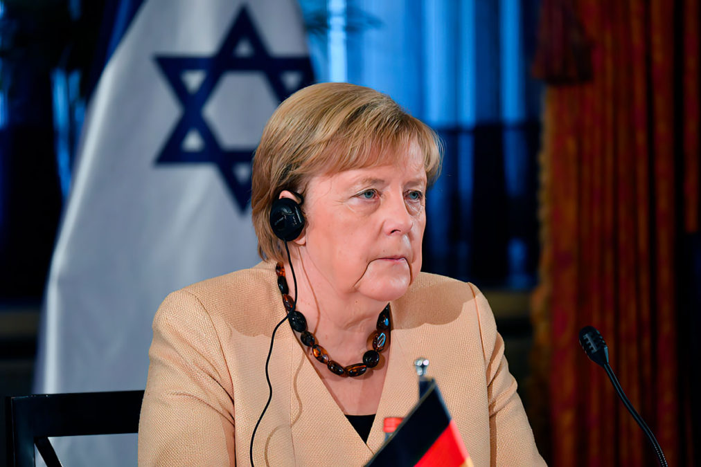 Merkel: Las conversaciones con Irán deben reanudarse urgentemente