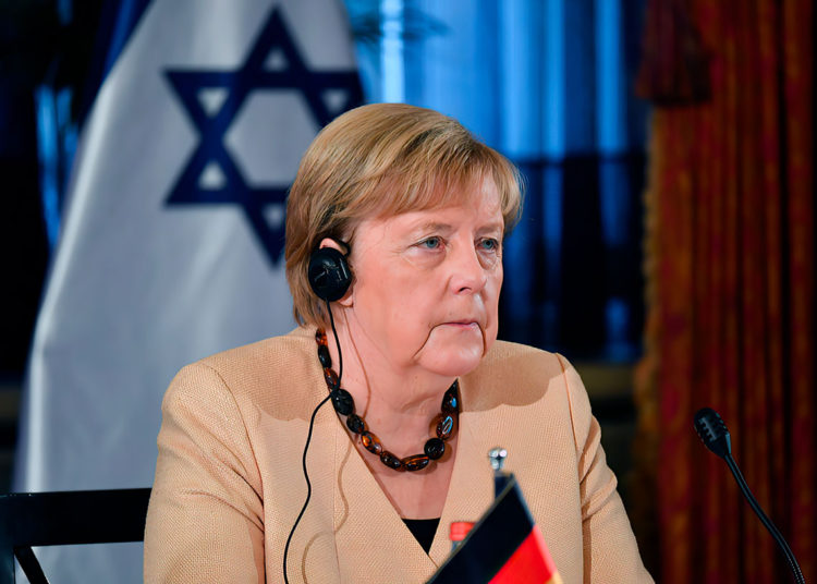 Merkel: Las conversaciones con Irán deben reanudarse urgentemente