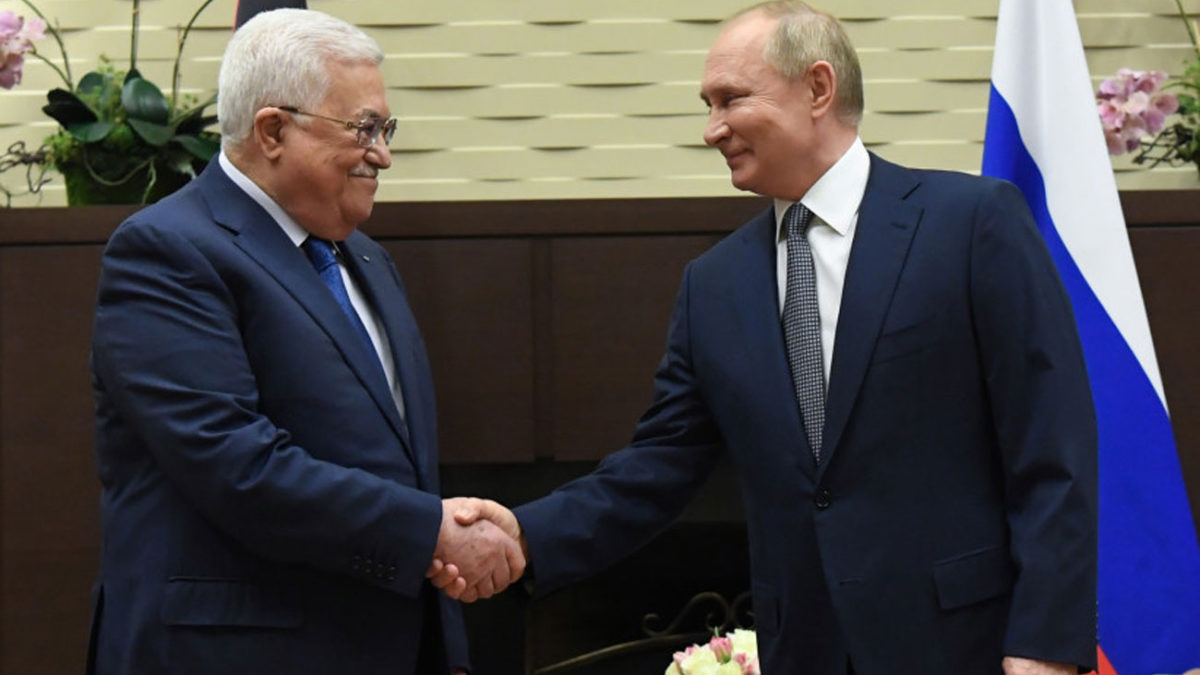 Abbas se reúne con Putin y busca el involucrar al “Cuarteto” en el proceso de paz