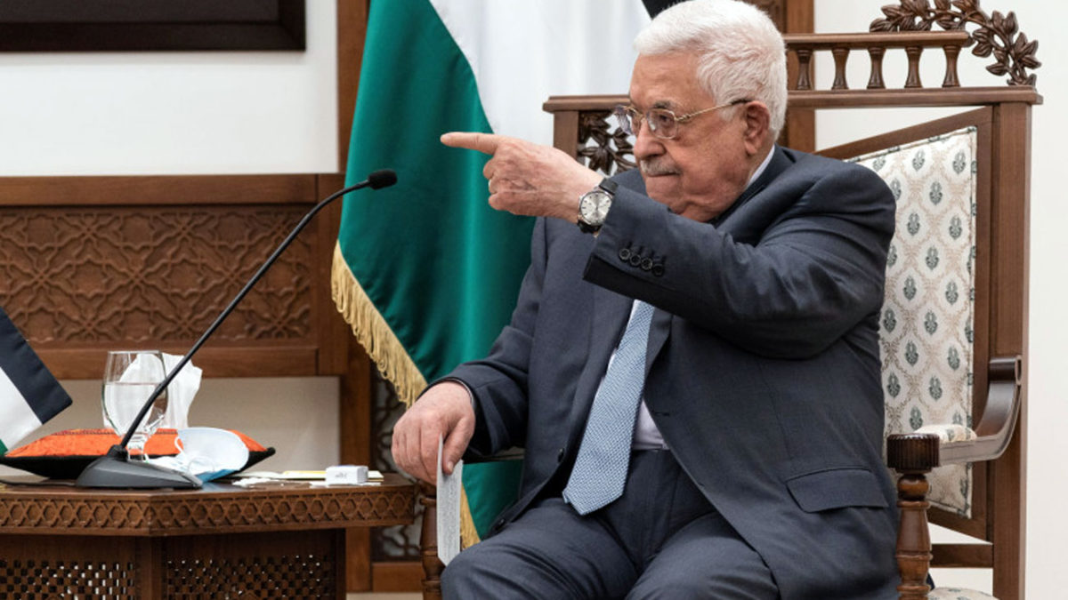 El director del Shin Bet se reunió con Mahmoud Abbas en Ramallah