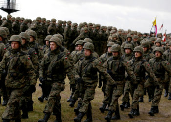 Polonia planea duplicar su ejército y convertirlo en el más grande de Europa
