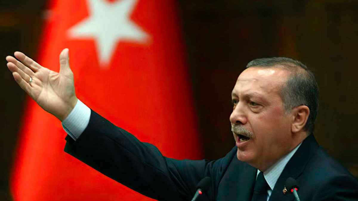 Turquía evita por poco una nueva crisis con Occidente