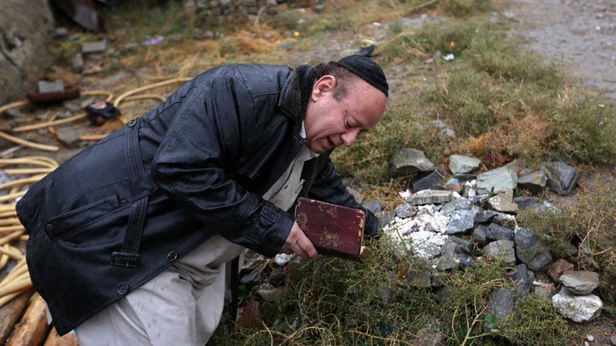 El último judío afgano exige $10 millones para mudarse a Israel