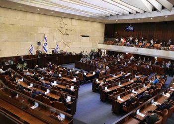 Tensiones en la coalición mientras la Knesset vota la Ley de Ciudadanía