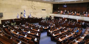 Tensiones en la coalición mientras la Knesset vota la Ley de Ciudadanía