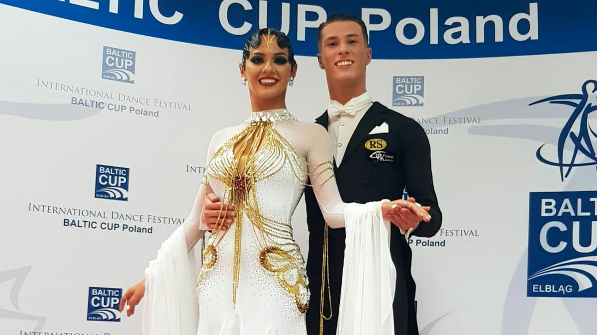 Pareja israelí gana el bronce en la competición mundial de bailes de salón