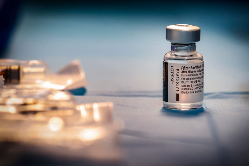 FDA pide 55 años para publicar los datos de la vacuna de Pfizer contra el COVID