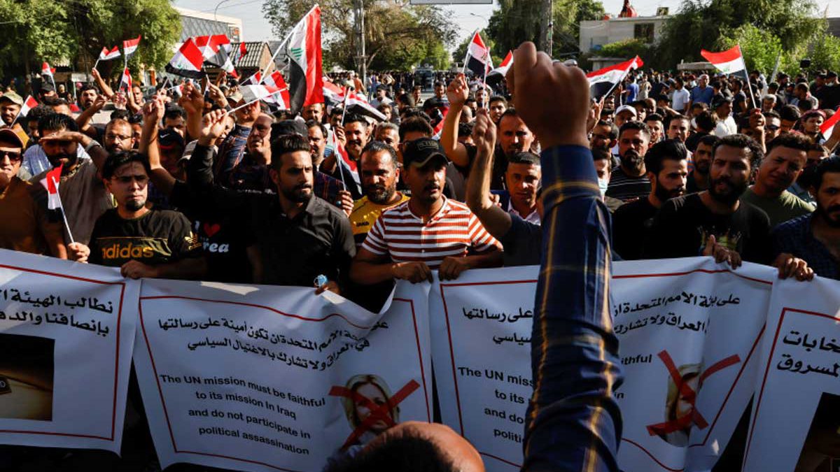 Bagdad: 30 heridos tras enfrentamientos entre manifestantes pro Irán y fuerzas de seguridad