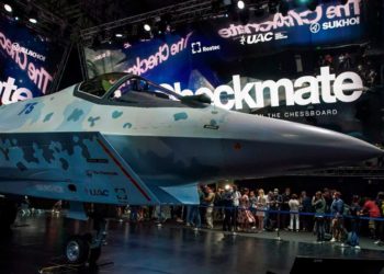 Rusia podría asociarse con los EAU para producir su nuevo caza Su-75 “Checkmate”