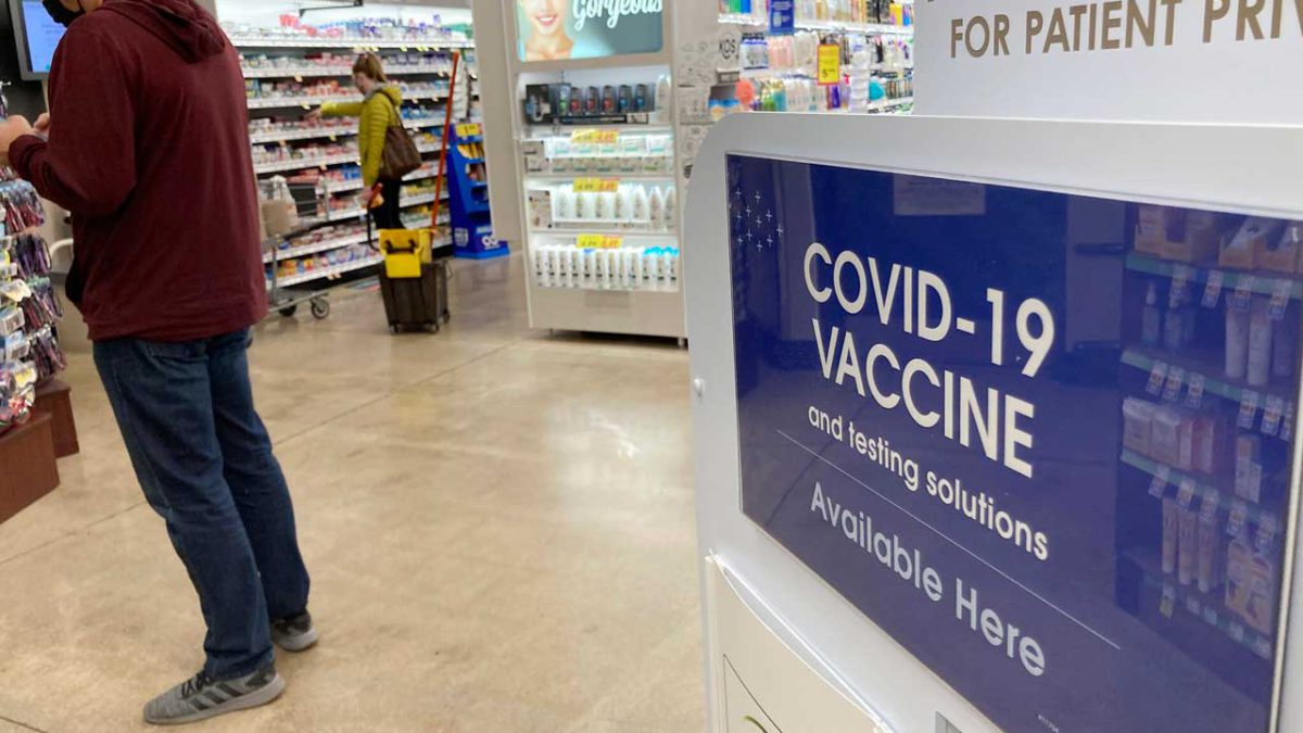 Estados Unidos amplía las vacunas de refuerzo contra el COVID a todos los adultos