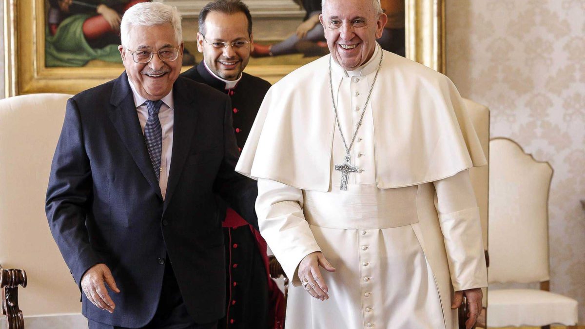 El Vaticano: Mahmoud Abbas se reúne con Mario Bergoglio