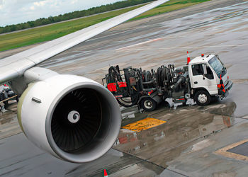 Las aerolíneas se cubren contra el aumento del precio del petróleo