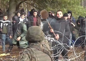Alemania ruega a la UE que ayude a defender el territorio europeo tras el envío de migrantes de Bielorrusia a Polonia