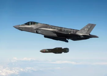 Por qué el F-35 está siendo equipado con una bomba nuclear