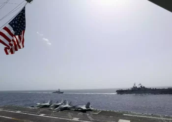 La Marina estadounidense rescata a marineros iraníes que llevan 8 días a la deriva en el Golfo