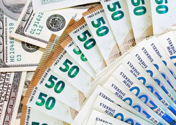 El shekel se fortalece un 6% en 2021 y sigue ganando