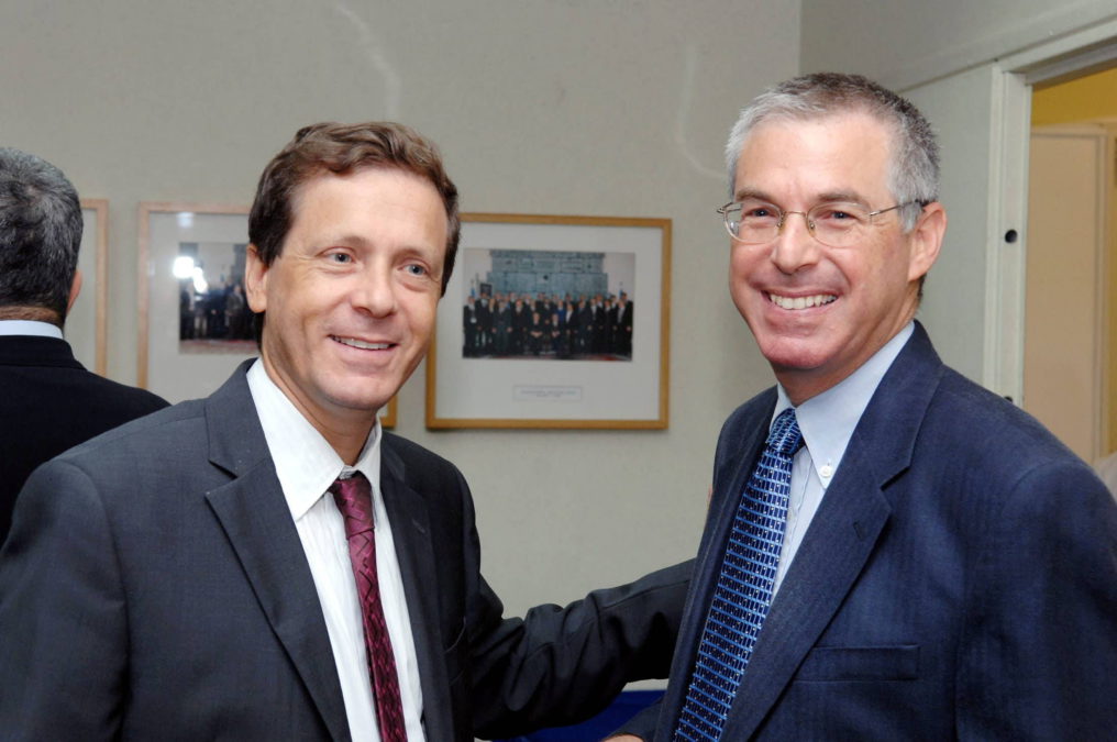 Asume el cargo el nuevo embajador de Israel en EE. UU.