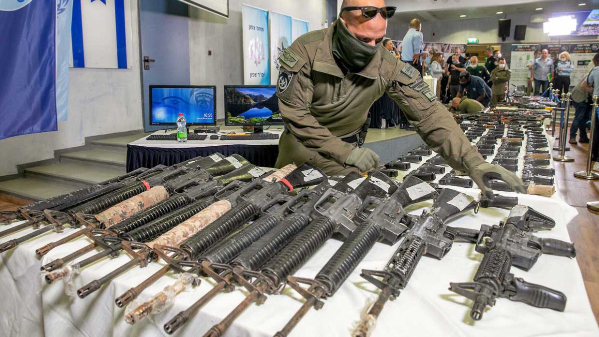 La Knesset aprueba sentencias mínimas por posesión y tráfico de armas ilegales