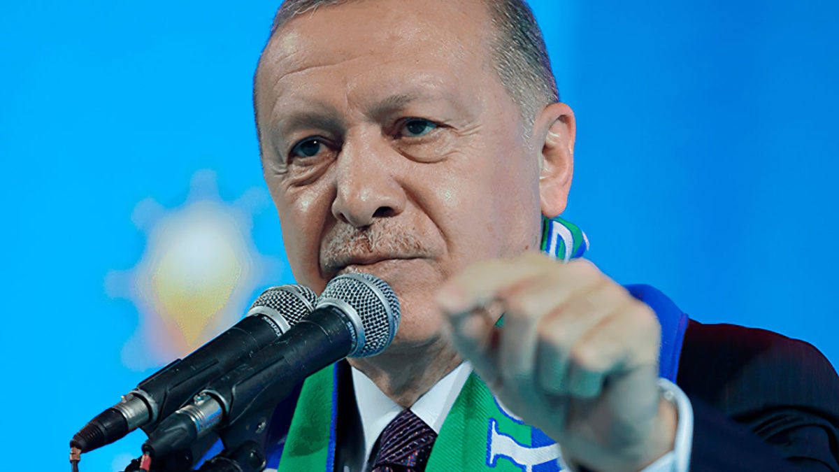 Erdogan declara la “guerra santa” a la inflación mientras la economía turca colapsa