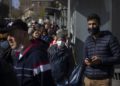 Israel evalúa una política de “infección masiva” a medida que aumentan los casos de COVID