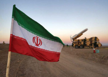 Irán está “jugando con fuego”: advierte el enviado especial de EE.UU.