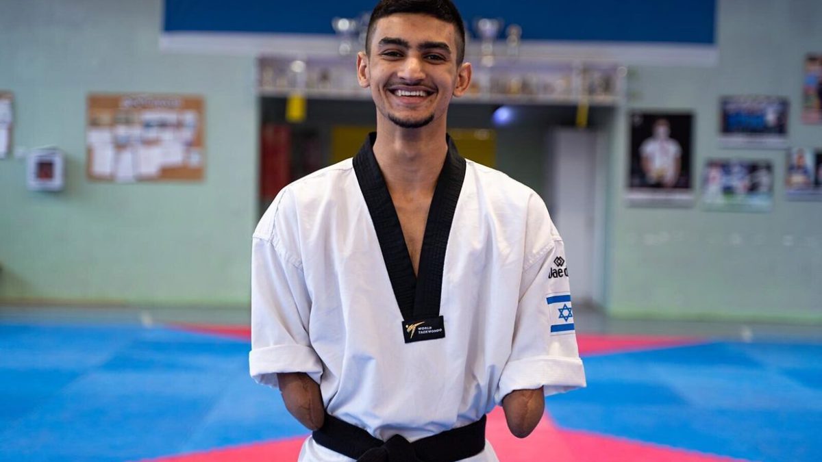 Israelí que perdió ambas manos se lleva el oro en el Campeonato Mundial de Taekwondo