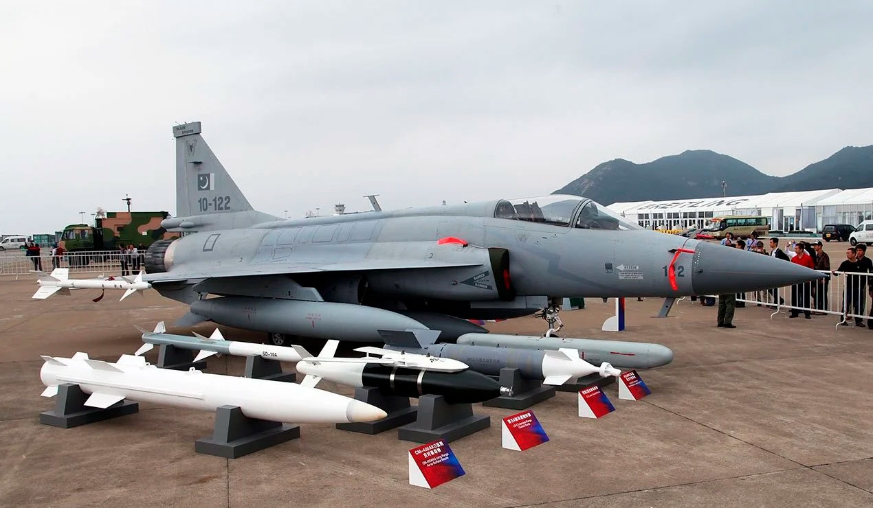 La embajada de Pakistán admite que el acuerdo de cazas JF-17 con Argentina puede fracasar