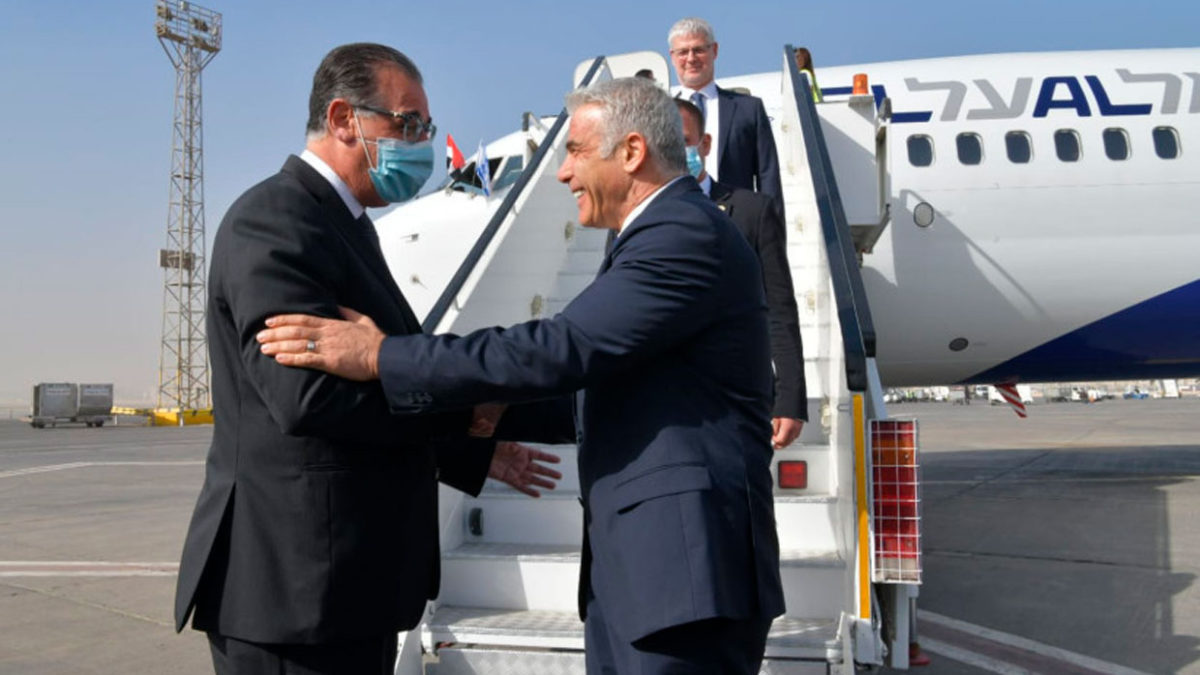 Canciller de Israel se reúne con el presidente egipcio en El Cairo
