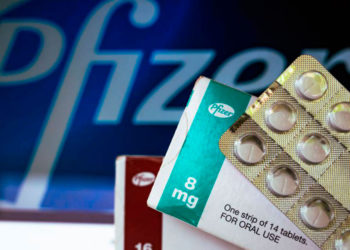 Israel aprueba el uso de emergencia del tratamiento oral de Pfizer contra el COVID