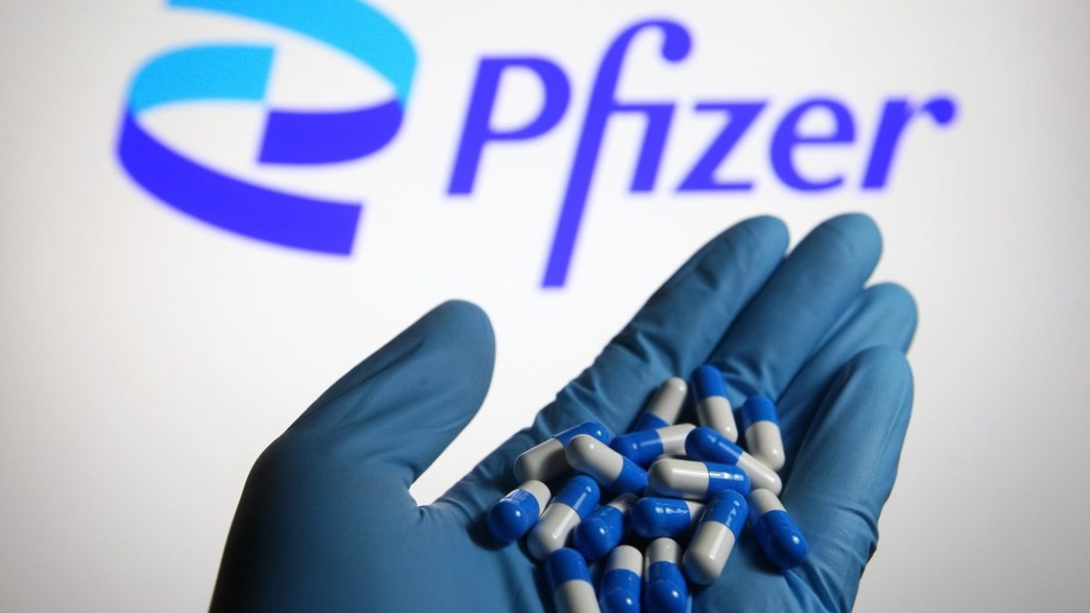 Pfizer dice que su píldora contra el COVID- tiene una eficacia cercana al 90%