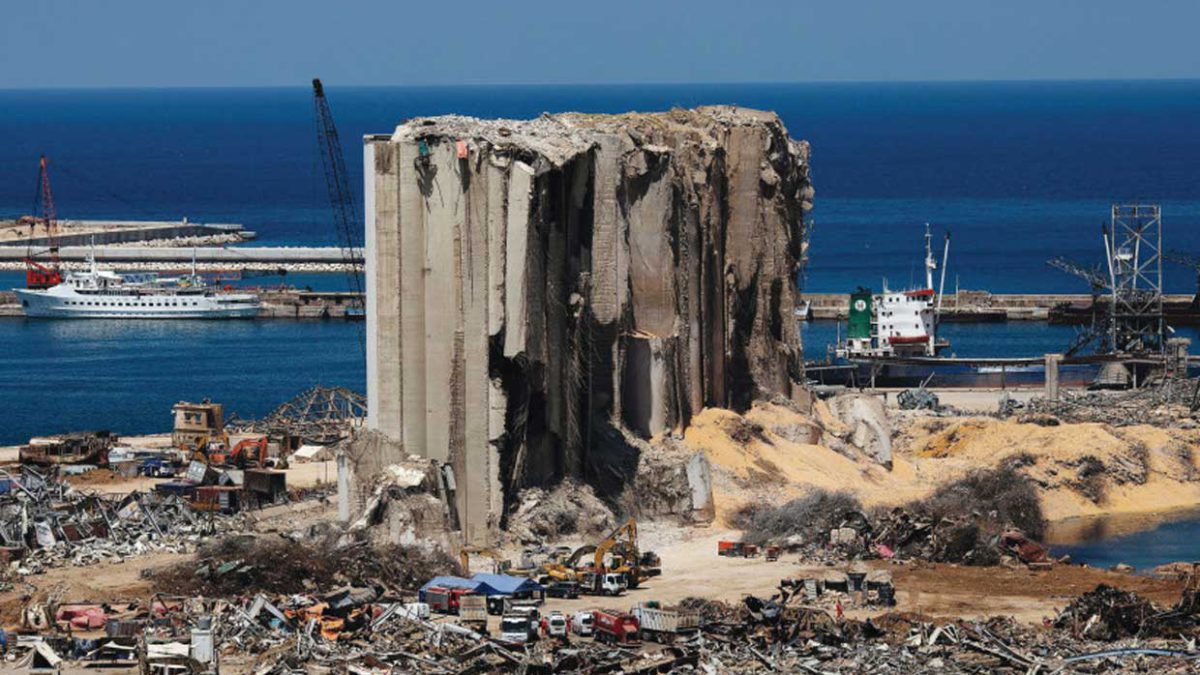 Se reanuda la investigación de la explosión en Beirut tras un mes de retraso