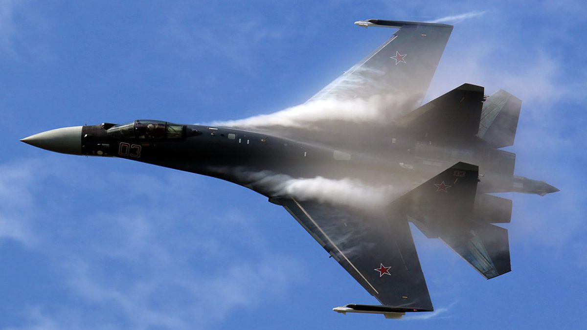 ¿Por qué los F-22 y F-35 podrían ser “más vulnerables” a los cazas chinos Su-35 que a los Sukhoi rusos?