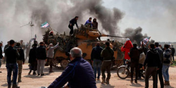 La crisis monetaria amenaza la estrategia de Turquía en Siria