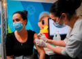 Coronavirus en Israel: La campaña de vacunación se expande a los centros comerciales