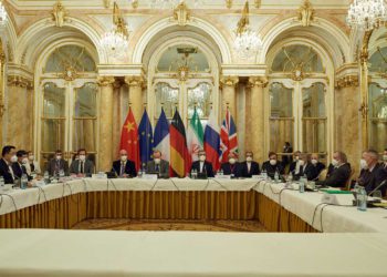 Informes iraníes: Las negociaciones nucleares se reanudarán el 9 de diciembre