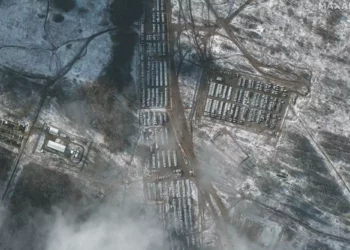 El uso vital de los satélites en Ucrania para observar a Rusia desde el cielo