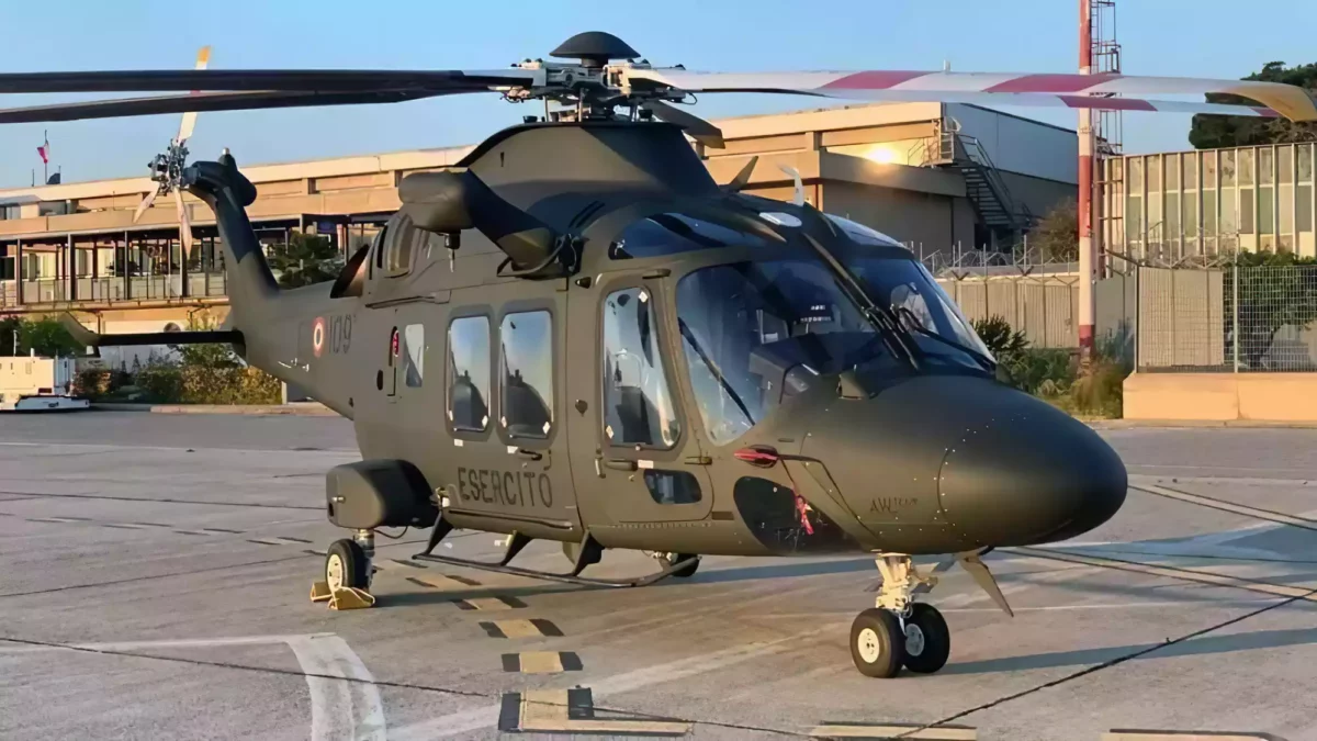 Helicópteros UH-169B del Ejército italiano alcanzan un hito de horas de vuelo
