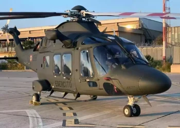 Helicópteros UH-169B del Ejército italiano alcanzan un hito de horas de vuelo