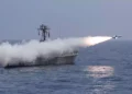 Irán dispara misiles durante simulacros como advertencia a Israel