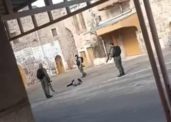 Islamista palestina apuñala y hiere a un judío en Hebrón