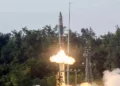 La DRDO india realiza el primer lanzamiento del nuevo misil tierra-superficie Pralay