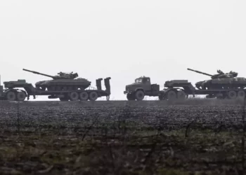 Estados Unidos promete acercar más fuerzas a Rusia si Moscú invade Ucrania